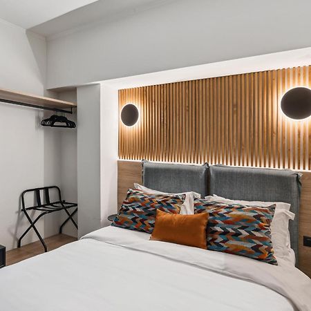 Airio Athens Suites Экстерьер фото