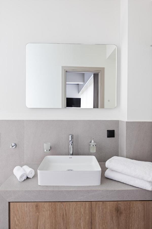 Airio Athens Suites Экстерьер фото